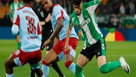 利物浦领先13分，夺冠指日可待！阿森纳恐成背景，萨拉赫本赛季光芒四射